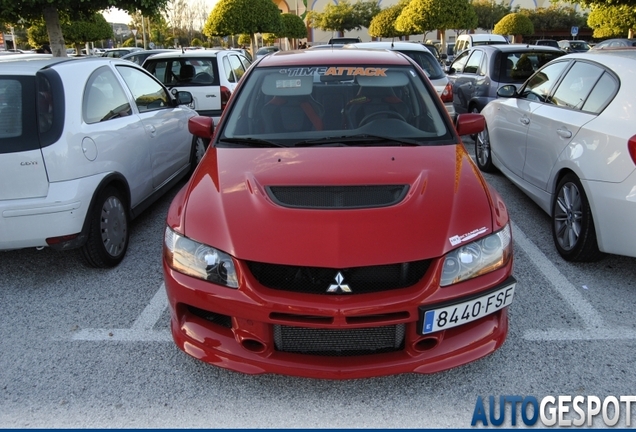 Mitsubishi Lancer Evolution IX FQ