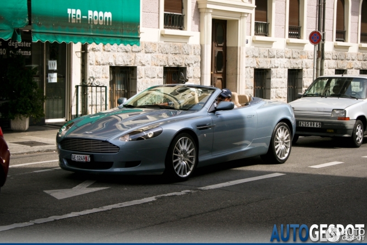 Aston Martin DB9 Volante