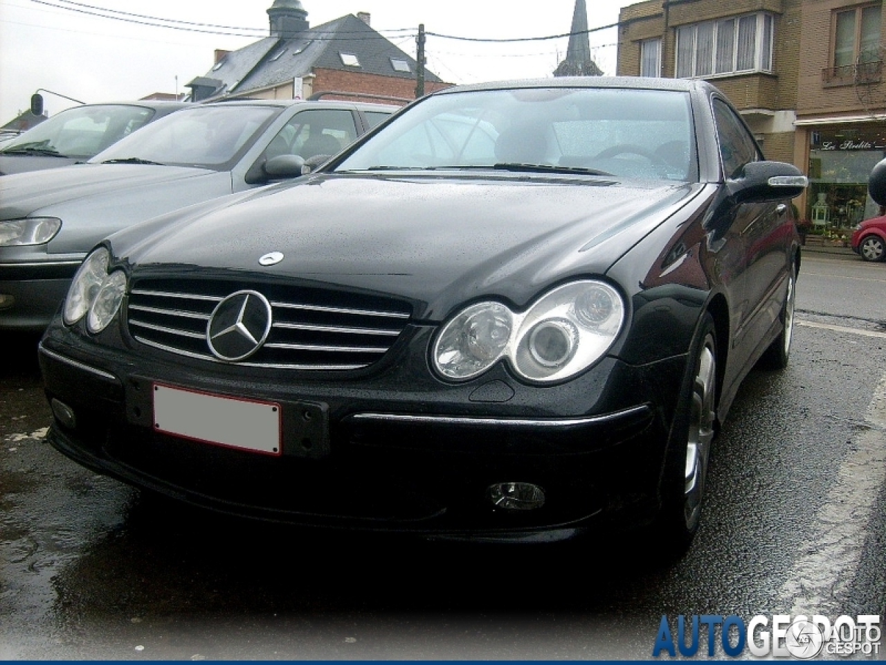 Mercedes-Benz CLK 55 AMG