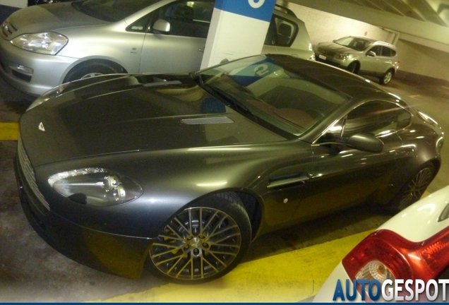 Aston Martin V8 Vantage