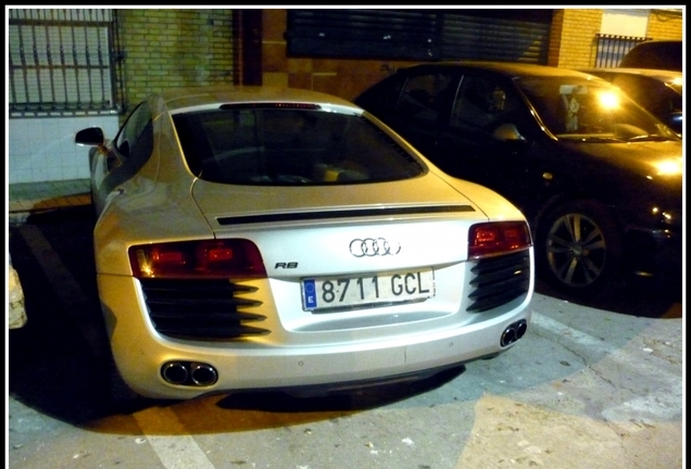 Audi R8