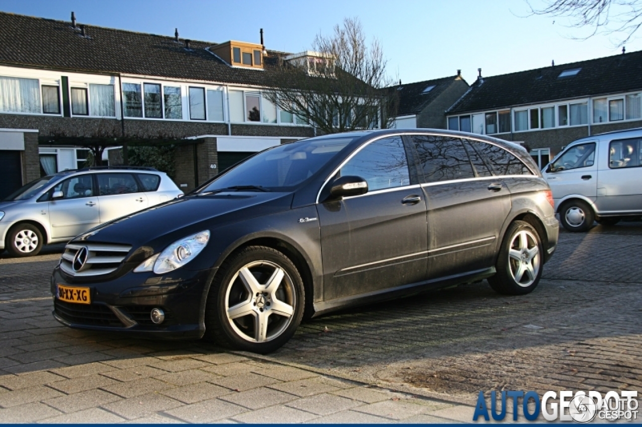 Mercedes-Benz R 63 AMG