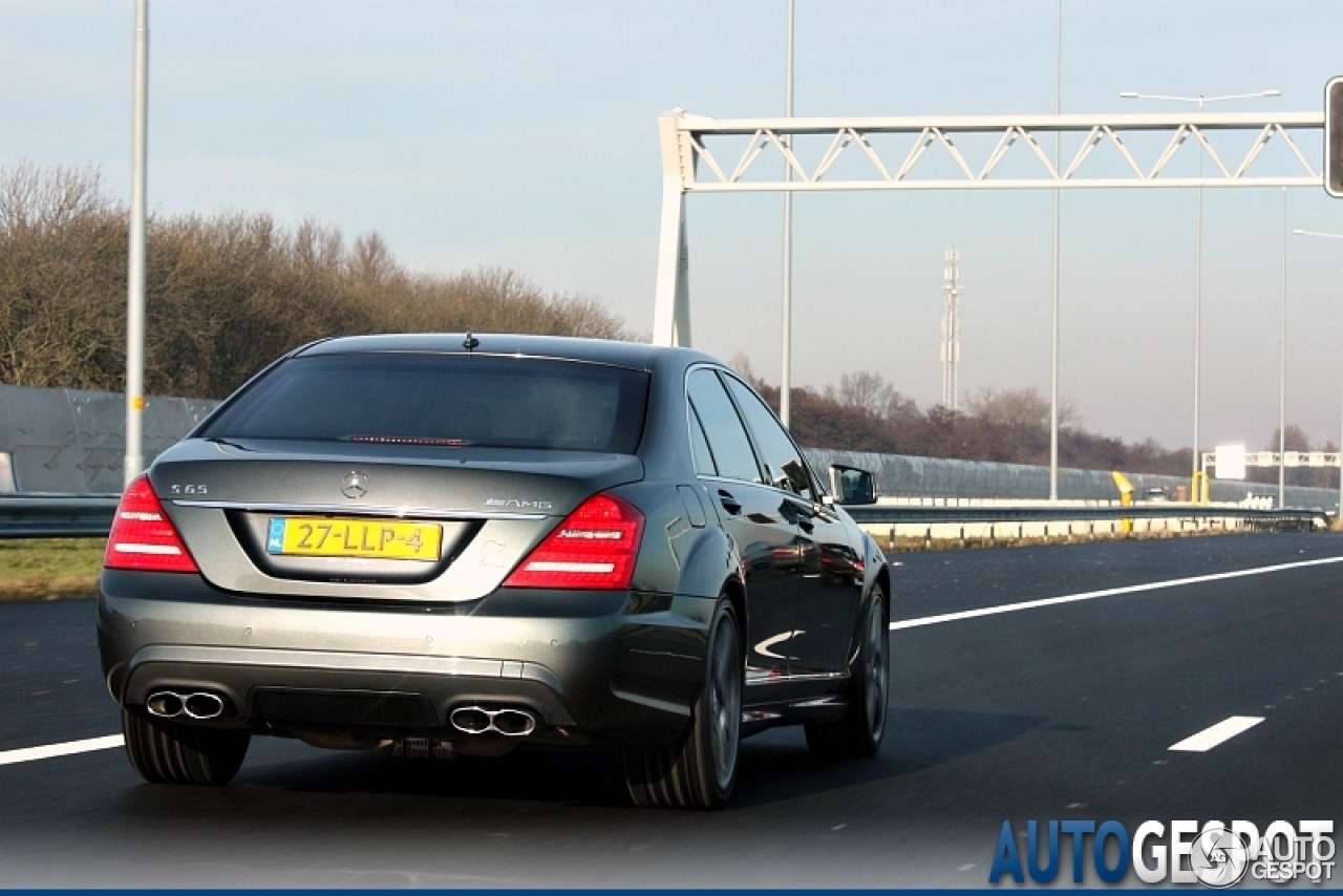 Mercedes-Benz S 65 AMG V221 2010