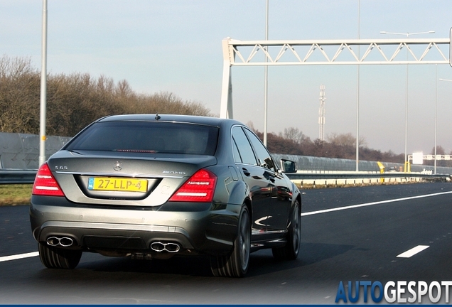 Mercedes-Benz S 65 AMG V221 2010