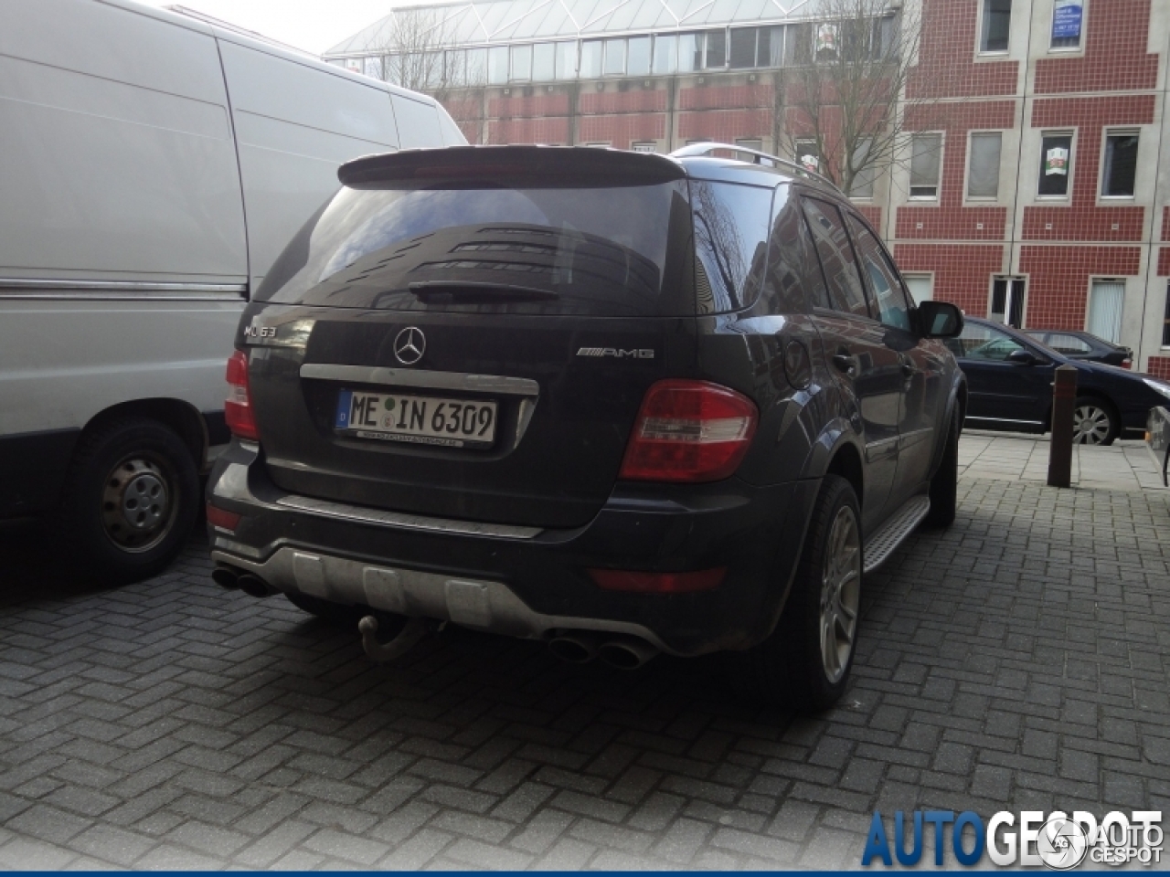 Mercedes-Benz ML 63 AMG W164 2009