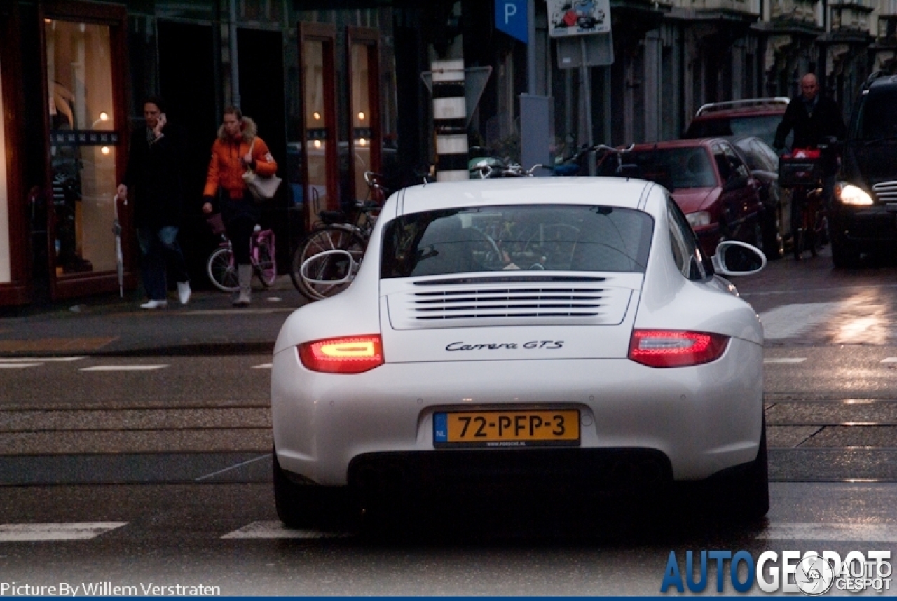 Porsche 997 Carrera GTS