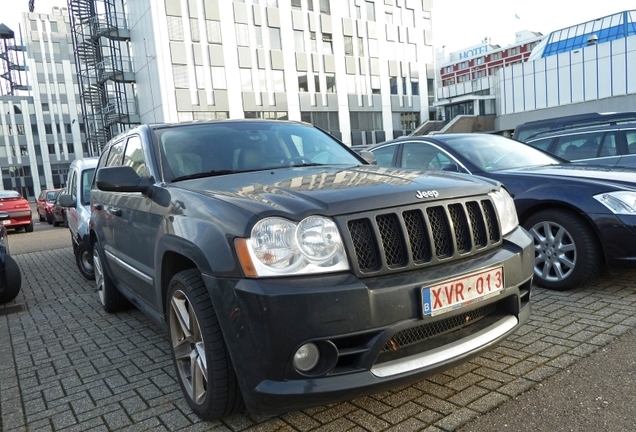 Jeep Grand Cherokee SRT-8 2005