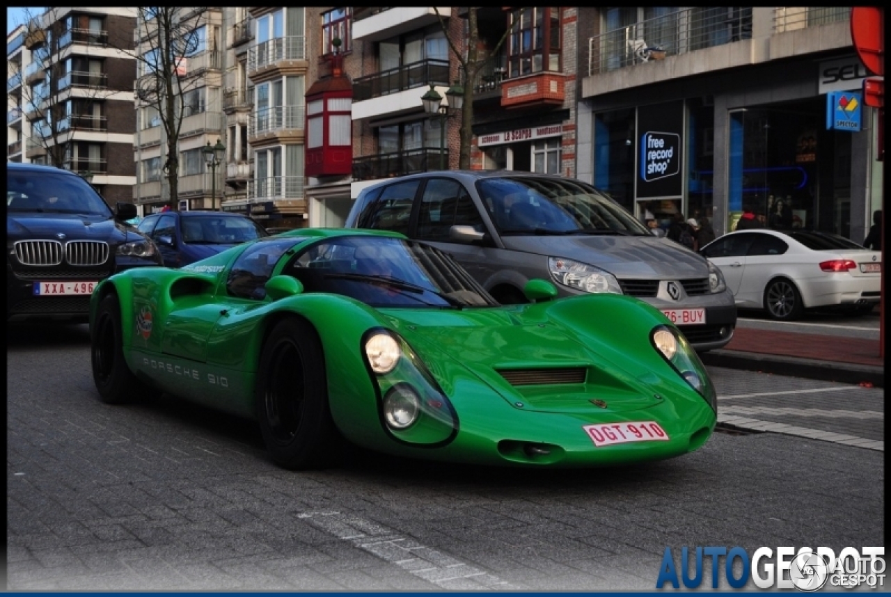 Porsche 910