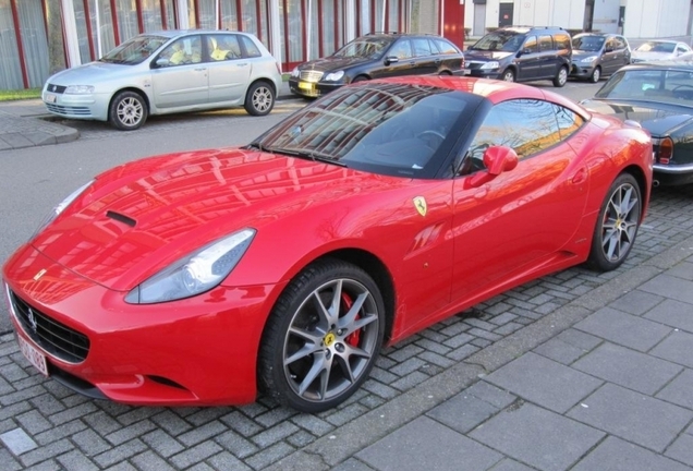 Ferrari California