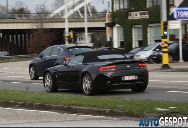 Aston Martin V8 Vantage Roadster