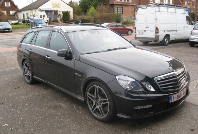 Mercedes-Benz E 63 AMG S212