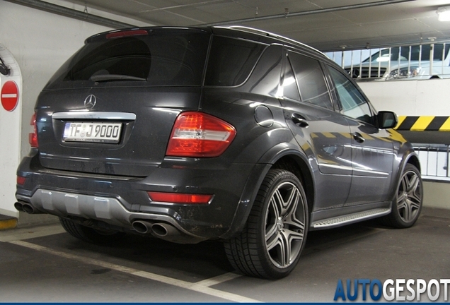 Mercedes-Benz ML 63 AMG W164 2009