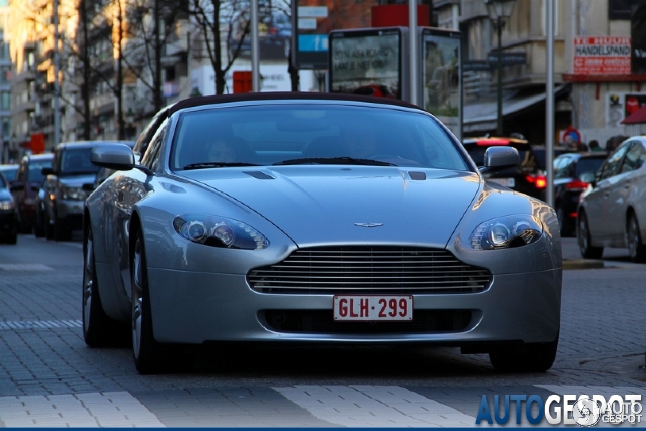 Aston Martin V8 Vantage Roadster