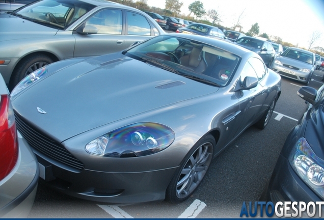 Aston Martin DB9