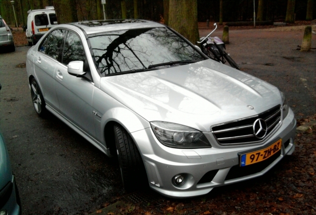 Mercedes-Benz C 63 AMG W204