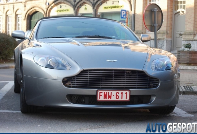 Aston Martin V8 Vantage Roadster