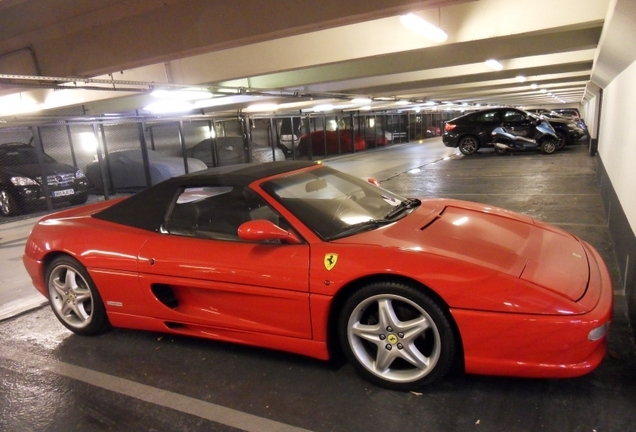 Ferrari F355 Spider