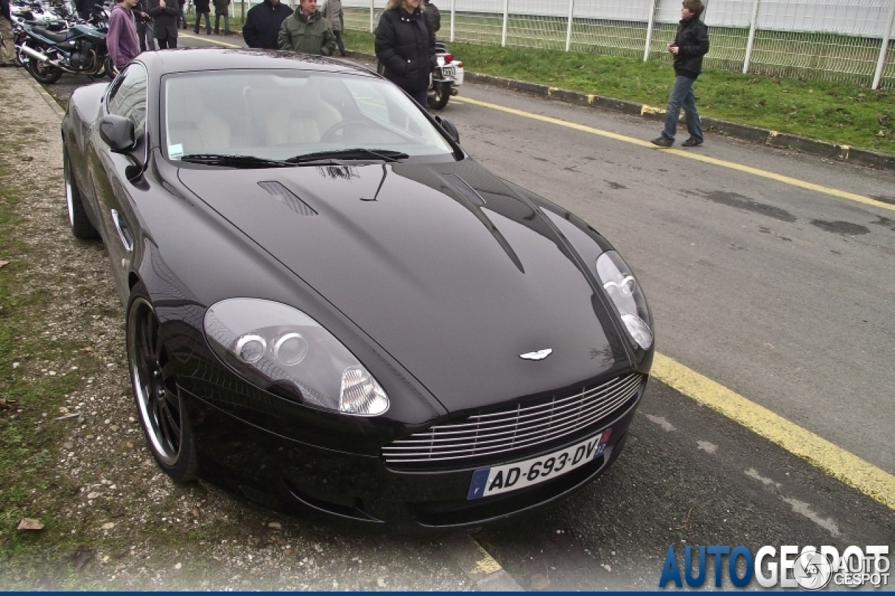 Aston Martin DB9