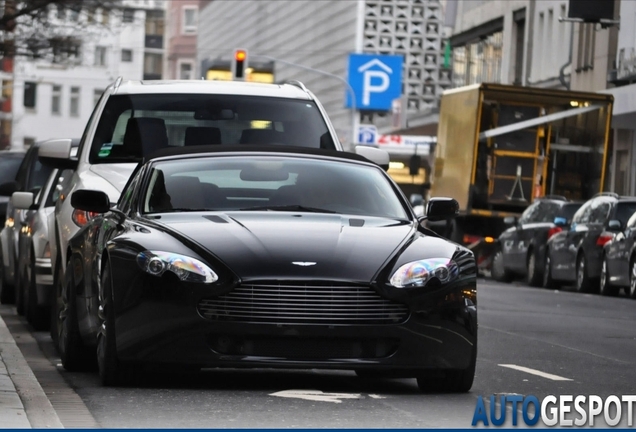 Aston Martin V8 Vantage Roadster