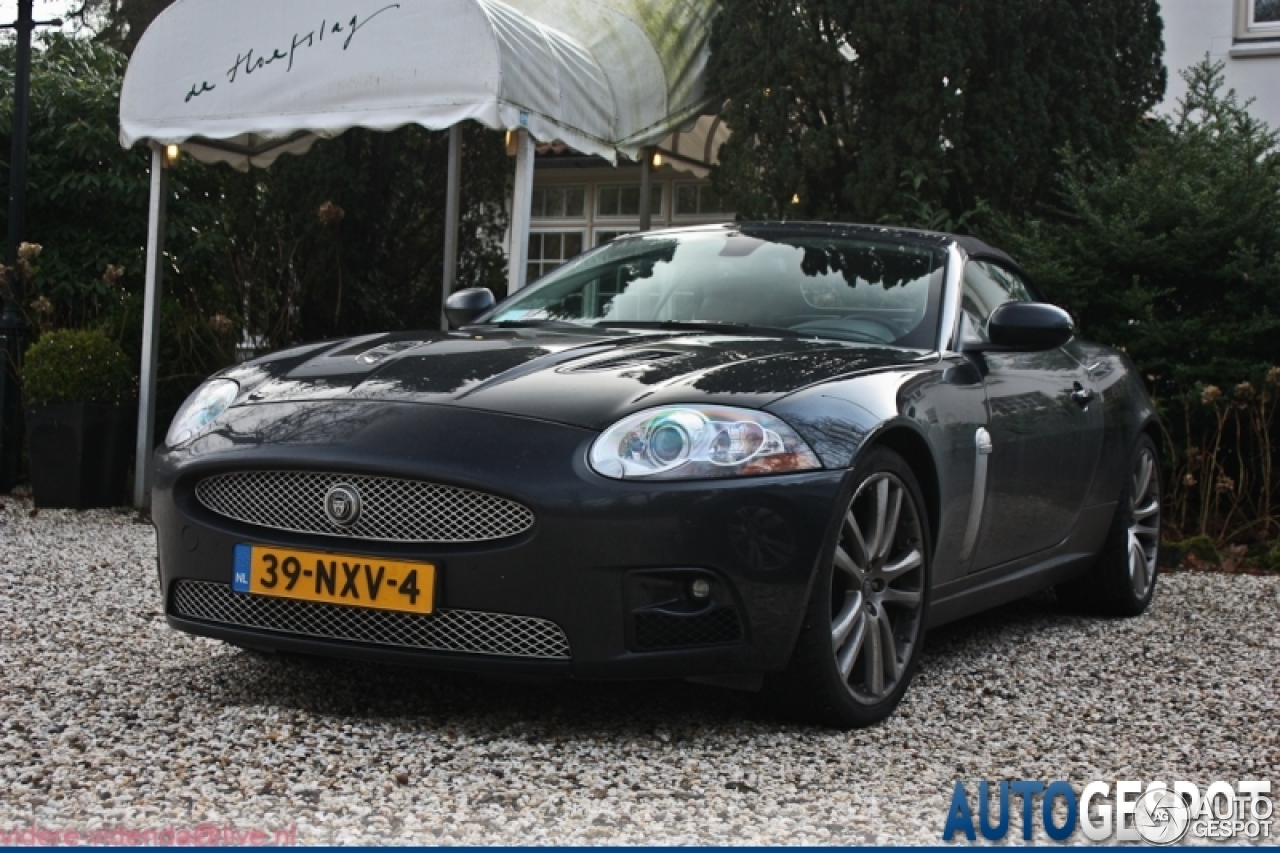 Jaguar XKR Convertible 2006