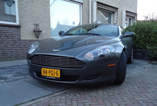 Aston Martin DB9