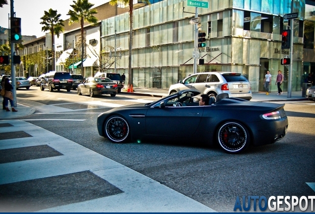 Aston Martin V8 Vantage Roadster