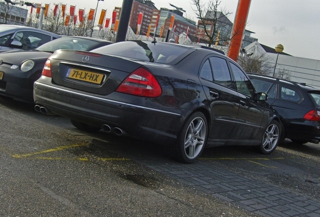 Mercedes-Benz E 55 AMG