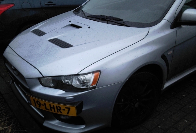 Mitsubishi Lancer Evolution X MR