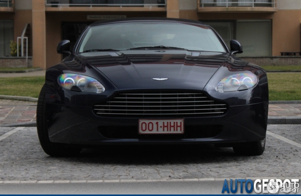 Aston Martin V8 Vantage Roadster