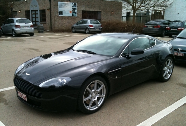 Aston Martin V8 Vantage