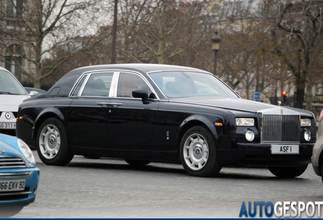 Rolls-Royce Phantom