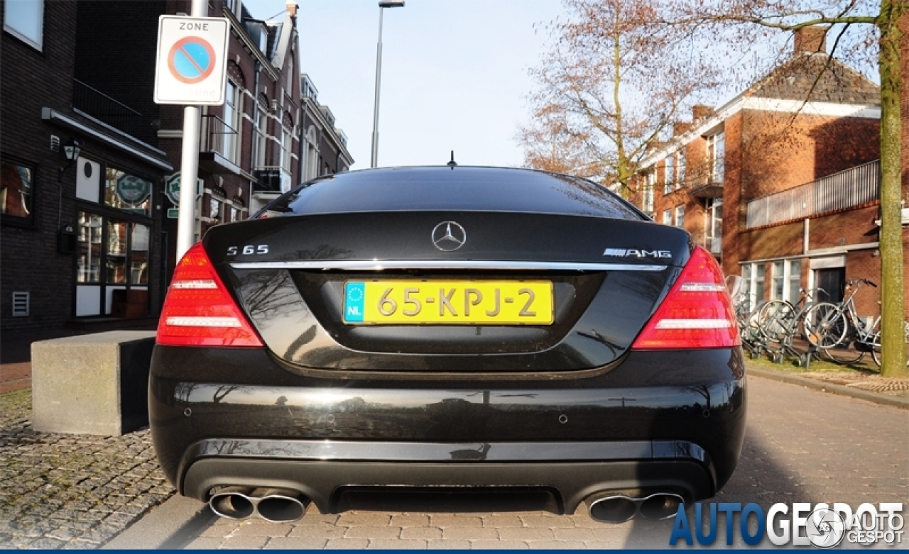 Mercedes-Benz S 65 AMG V221 2010