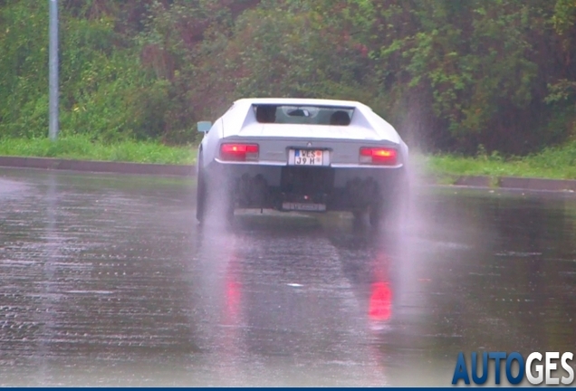 De Tomaso Pantera