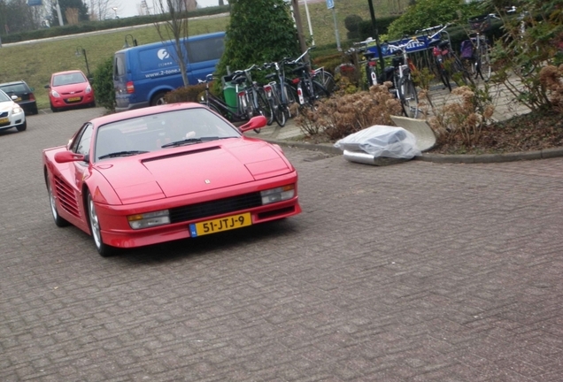 Ferrari Testarossa