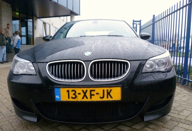 BMW M5 E60 2005