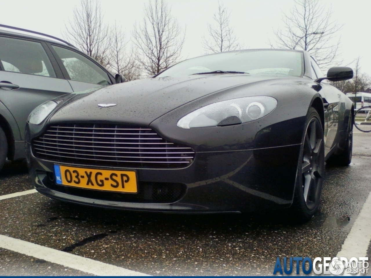 Aston Martin V8 Vantage