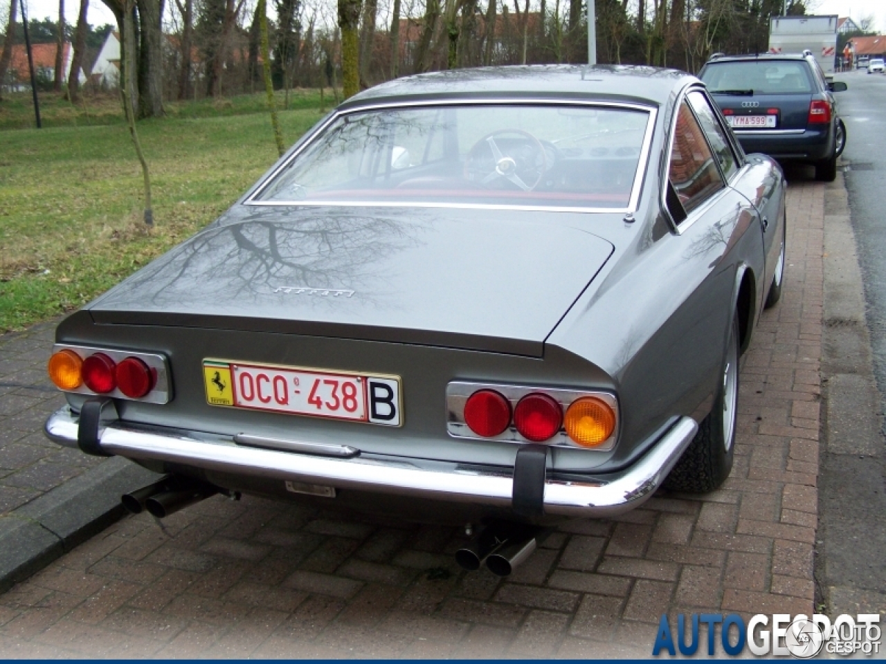 Ferrari 365 GT 2+2