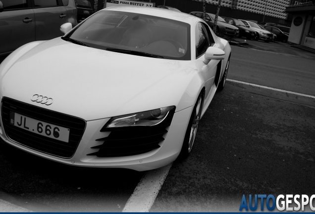 Audi R8