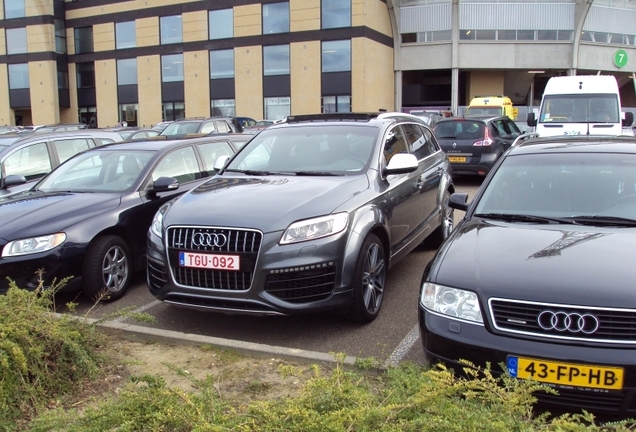 Audi Q7 V12 TDI