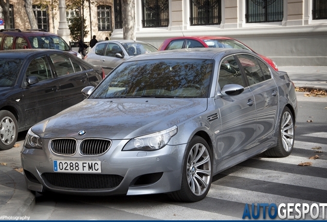 BMW M5 E60 2005