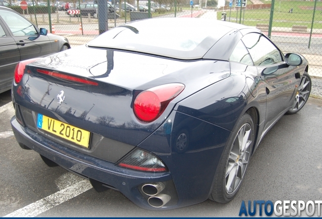 Ferrari California