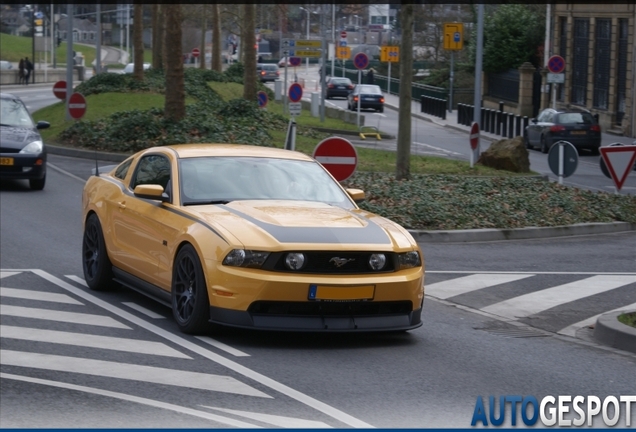 Ford Mustang RTR 2011