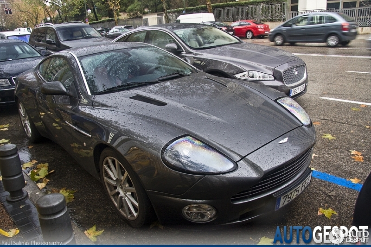 Aston Martin Vanquish S