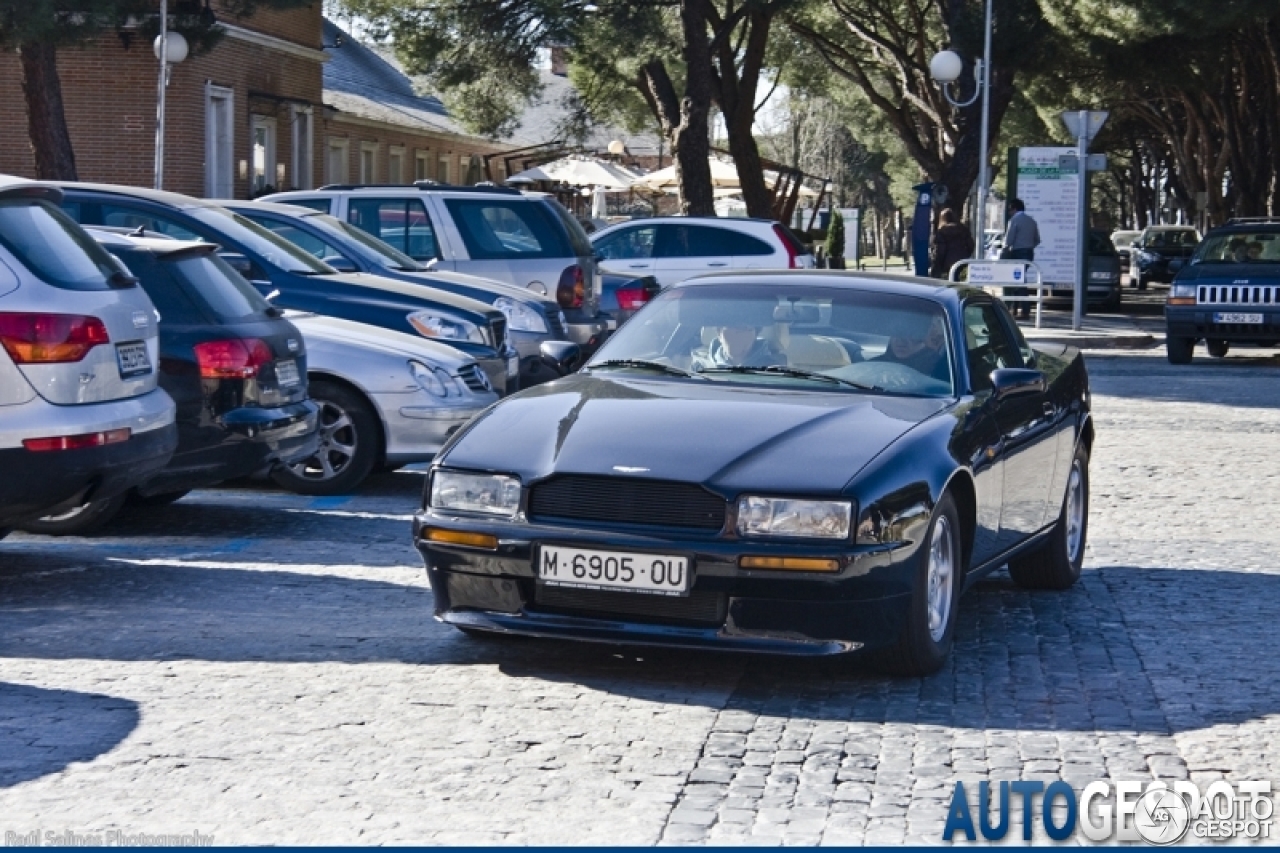 Aston Martin Virage