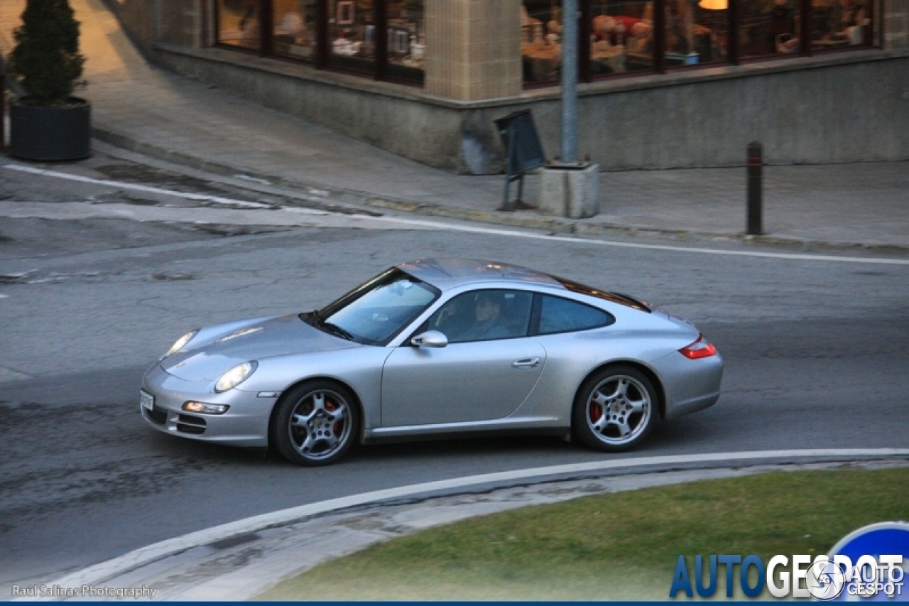 Porsche 997 Carrera 4S MkI