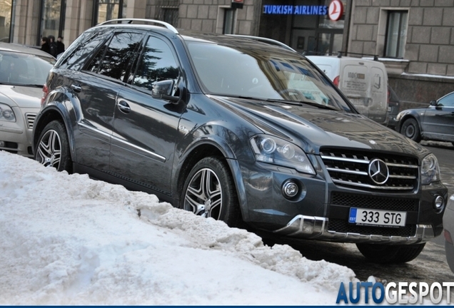 Mercedes-Benz ML 63 AMG W164 2009