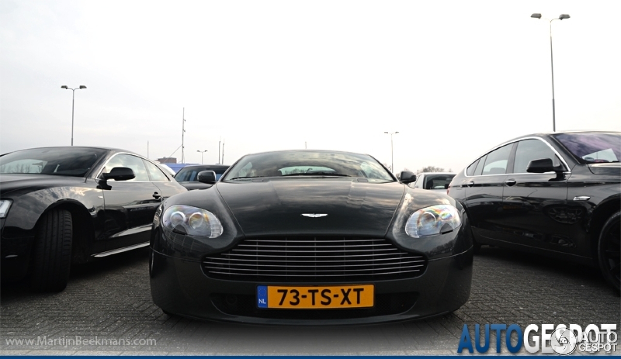 Aston Martin V8 Vantage