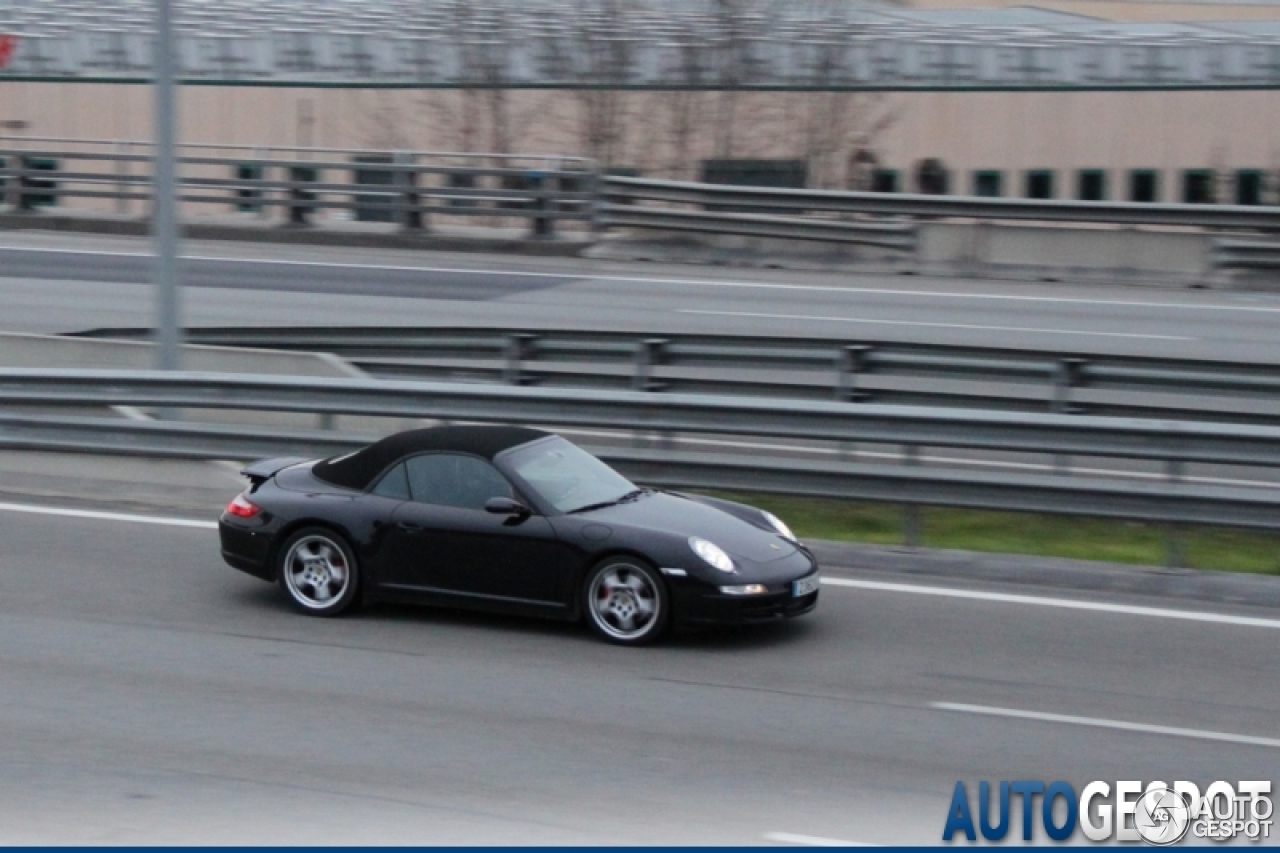 Porsche 997 Carrera 4S Cabriolet MkI