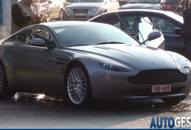 Aston Martin V8 Vantage