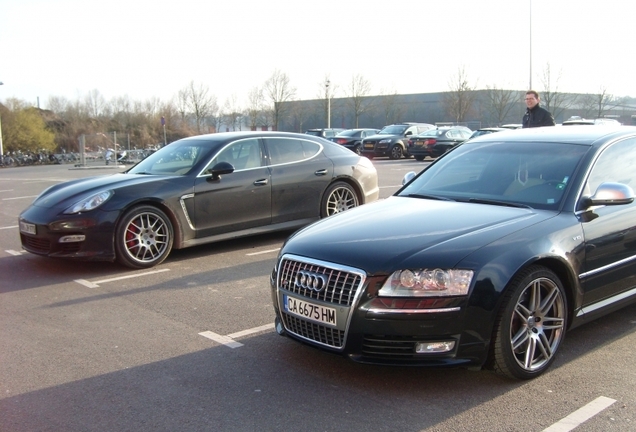 Audi S8 D3